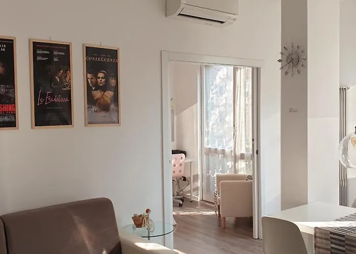 Casa Pomezia-Central Station New Apartment
