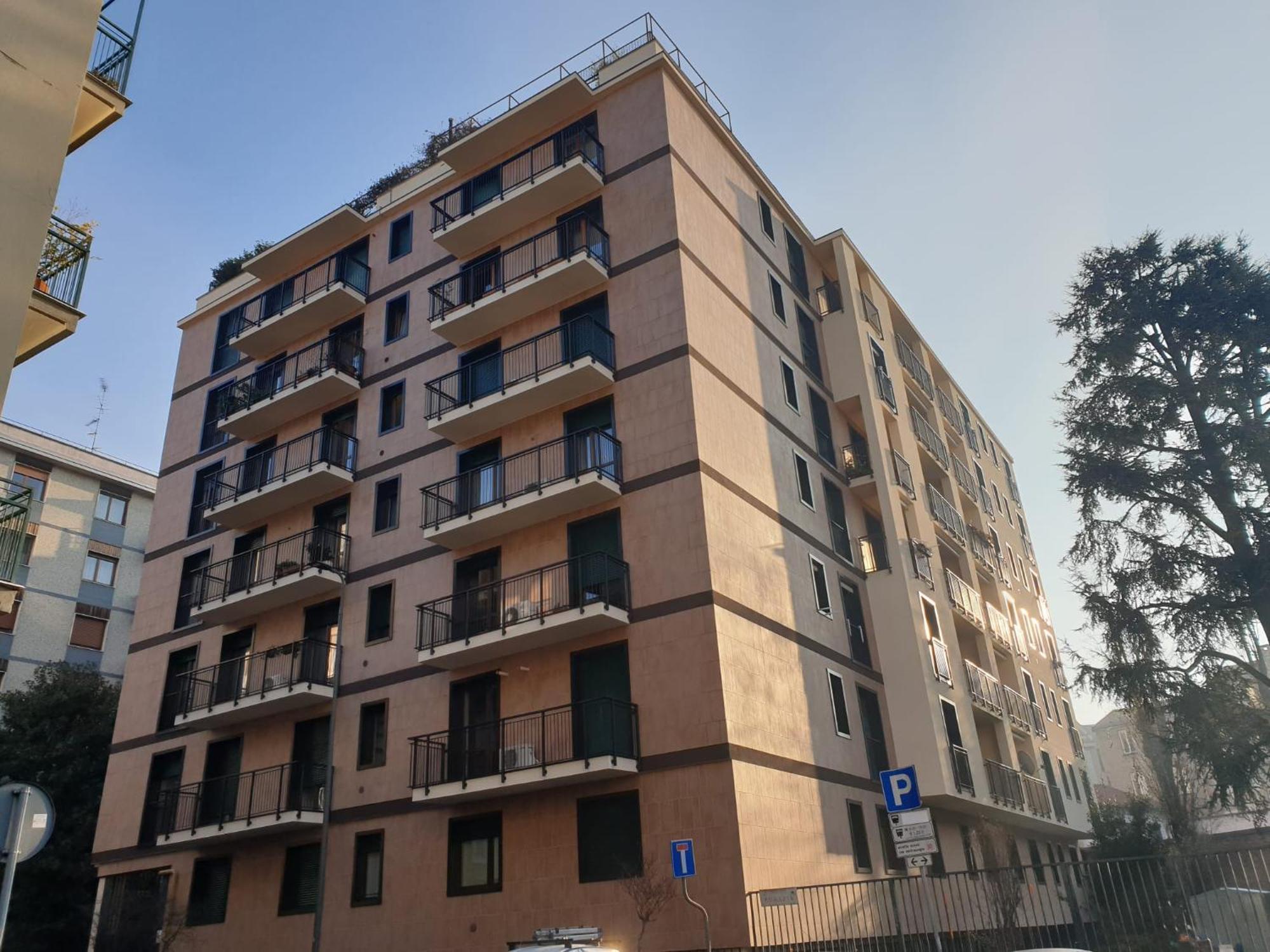 Apartment Casa Pomezia-central Station New *