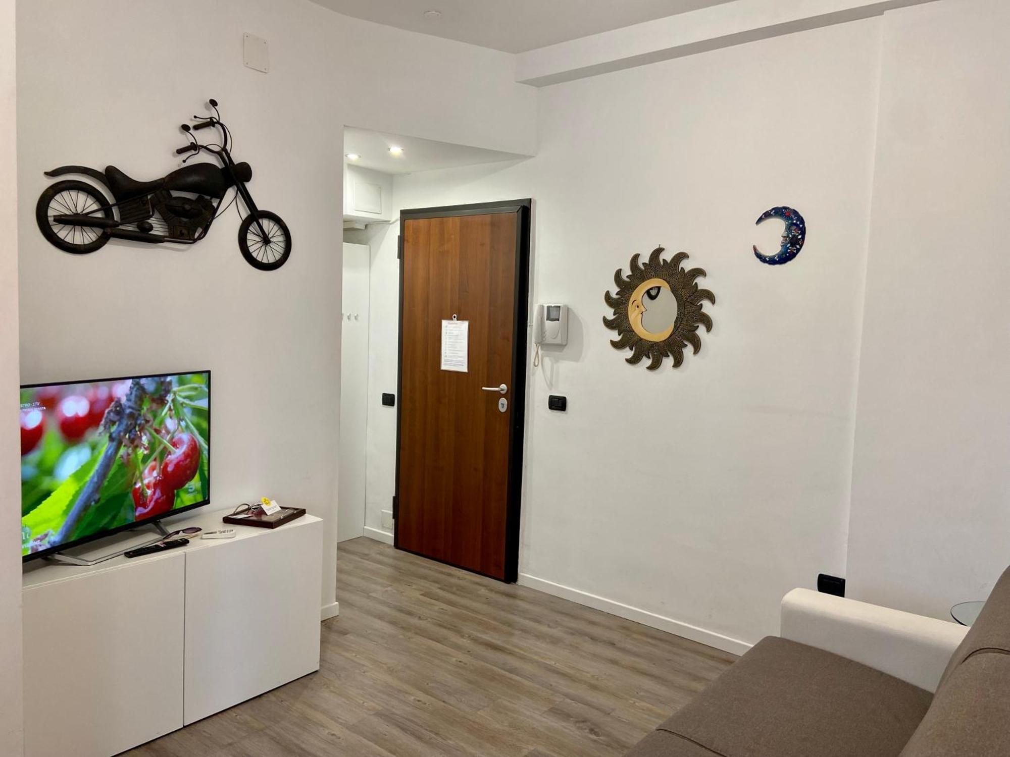 Apartment Casa Pomezia-central Station New Mailand